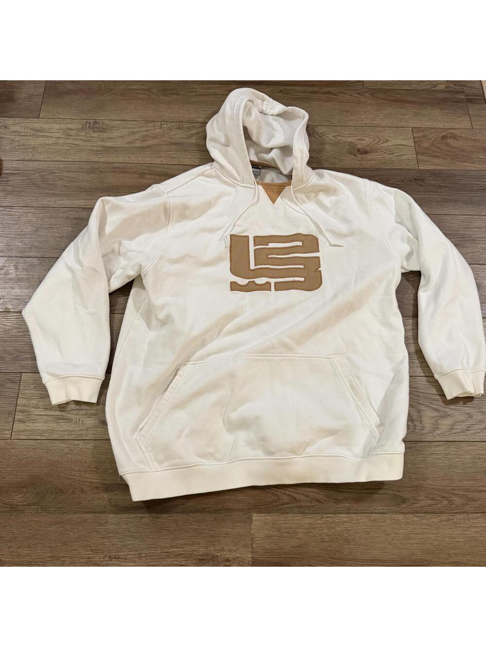 Vintage Nike LeBron James Y2K Hoodie L23 Size XXL